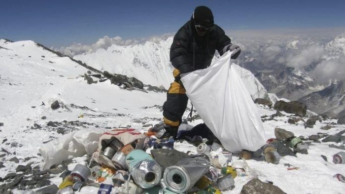 Sampah di Gunung Everest