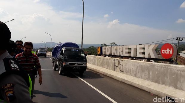 Sering Trabakan Maut di Flyover Kretek Brebes, Ini Tuntutan Warga