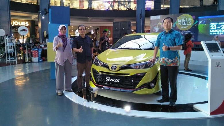 Inden Yaris Terbaru Sampai 2 Bulan Foto: Ruly Kurniawan Inden Yaris Terbaru Sampai 2 Bulan Foto: Ruly Kurniawan