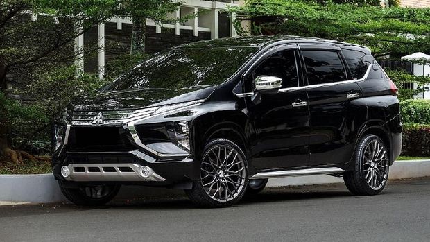 Mitsubishi Xpander Ini Makin Ganteng dengan Pelek Facewheels