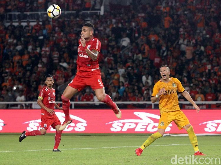 Foto: Bhayangkara FC-Persija Sama Kuat