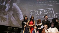 Sophia Latjuba, Prilly Latuconsina, Shawn Adrian  hingga Bucek Depp tampak menghadiri acara tersebut. Foto: Hanif Hawari/detikHOT