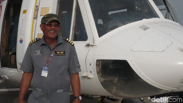Maryono saat menjadi pilot helikopter dokumentasi MotoGP Qatar tahun 2012 lalu