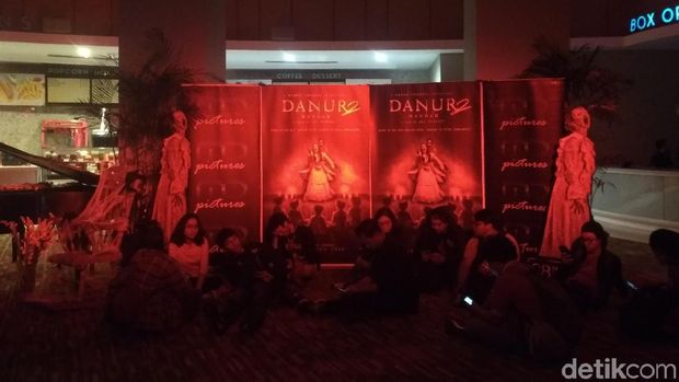 'Danur 2: Maddah' Gelar Gala Premiere Horor dan Mencekam