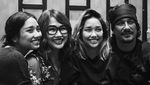 Melihat Kompaknya Putri Cantik Titi DJ