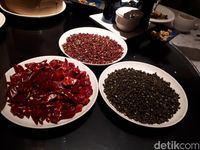 Sup Ikan hingga Udang Berbumbu Sichuan Autentik Ada di Resto Ini