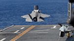 Detik-detik Jet F-35B AS Mendarat Vertikal di Okinawa