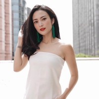 Ketrin Agustine dikenal sebagai seorang artis juga pernah menjadi presenter dan model. Foto: Instagram