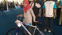 Menteri PUPR Bagi-bagi Sepeda