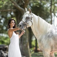 Pada 2013, wanita kelahiran 1982 ini berperan dalam film Irlandia Eliza Lynch, ratu Paraguay. Leryn mendapatkan peran sebagai Eliza Lynch waktu muda. Foto: Instagram
