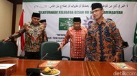 Ketum Muhammadiyah Haedar Nashir dan Ketum PBNU Said Aqil Siradj menggelar jumpa pers usai pertemuan, Jumat (23/3/2018).