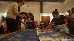 Foto: Saat Wanita Amerika Latin Membatik