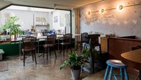 Dulunya kafe ini adalah pabrik tahu. Mungil dan tak terlalu berisik, karena tak dipadati pengunjung. Berlokasi di 104 Yong mun-dong, Yongsan-gu Seoul.Foto: Instagram : brancusi_cafe