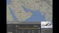 Dari Saudi, pesawat Air India ini terbang melintasi Yordania lalu ke wilayah Tepi Barat sebelum masuk ke Israel. Pantauan Flightradar juga menunjukkan bahwa pesawat Air India itu terbang melintasi wilayah Oman, yang sebenarnya juga tidak mengakui Israel. Foto: Twitter/@flightradar24