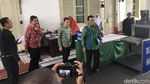 Foto: Bertemu Jokowi di Istana, Kok Celana Egy Maulana Digulung?