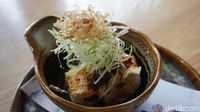 Okuzono : Nikmatnya Ebi Kakiage Udon dan Pirikara Tofu di Resto ala Izakaya