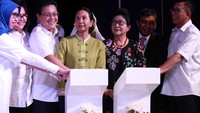 Acara tersebut menjadi salah satu bagian utama dalam acara Hari Ulang Tahun (HUT) Pertama IHC. Penandatanganan MoU tersebut disaksikan oleh Menteri Badan Usaha Milik Negara RI Rini M Soemarno, Menteri Kesehatan RI Nila Moeloek, dan Direktur Utama BNI Achmad Baiquni.