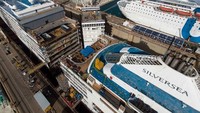 Foto: Seperti ini proses pemasangan bagian kapal baru. Sekilas seperti game lawas tetris ya (Silversea)