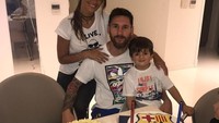 Merayakan ulang tahun. Terima kasih semua ucapannya, tulis Messi dalam kolom captions. Foto: Instagram @leomessi