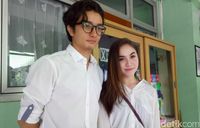 Seleb muda yang ujian paket C
