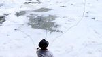 Mancing Ikan di Lautan Busa