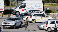 Abdeslam merupakan tersangka utama dalam teror di Paris tahun 2015 yang menewaskan 130 orang. Kini dia ditahan di sebuah penjara di Paris sembari menunggu persidangan kasusnya berproses. Informasi dari BFM TV ini belum ditanggapi oleh pemerintah Prancis. (Foto: REUTERS/Jean-Paul Pelissier)
