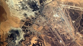 Azraq, Jodan dilihat dari stasiun luar angkasa. Foto: Instagram @thom_astro