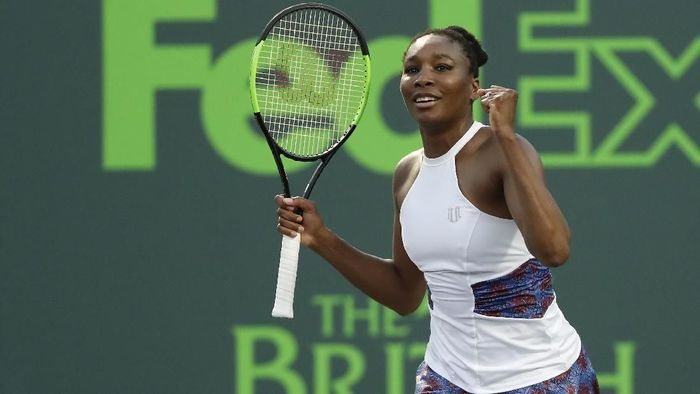 venus Williams memenangi pertandingan melawan Natalia Vikhlyantseva di babak kedua Miami Masters (Foto: Geoff Burke-USA TODAY Sports) venus Williams memenangi pertandingan melawan Natalia Vikhlyantseva di babak kedua Miami Masters (Foto: Geoff Burke-USA TODAY Sports)