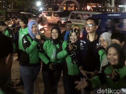 Dalam Waktu Dekat Gibran Buka Outlet Markobar di Manila 
