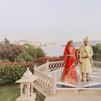 Ini bukan kali pertama Raisa berbusana khas daerah yang dikunjunginya. Pada Januari 2018, Raisa juga mencoba bergaya dengan busana tradisional India saat berada di Rajasthan bersama suaminya Hamish Daud. Foto: Instagram/@raisa6690