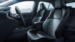 Si Cantik Tapi Bongsor, Toyota Corolla Hatchback