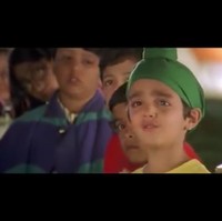 Adalah Parzaan Dastur yang berperan sebagai Silent Sardardji, teman Anjali kecil. Foto: Istimewa