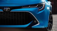 Toyota sebenarnya sudah memamerkan Corolla Hatchback ini pada ajang Geneva Motor Show. Kalau dibandingkan dengan model sebelumnya perbedaanya cukup terlihat nih Otolovers karena ukuran bodi lebih besar. Foto: Toyota