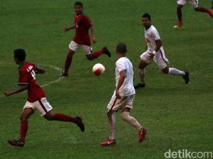 Timnas U-16 vs Indonesia Legend All Star Berakhir Imbang
