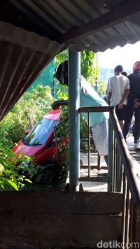 TKP kecelakaan.