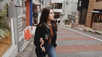 Begini gaya Raisa saat traveling (raisa6690/Instagram)