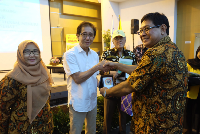 Sido Muncul Rangkul Mahasiswa dan Dokter Manfaatkan Obat Herbal
