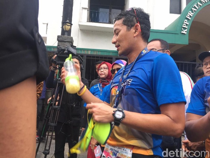 Sandiaga Uno bawa infused water