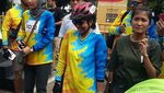 Gaya Rini Soemarno Bersepeda Dibonceng Bos BUMN