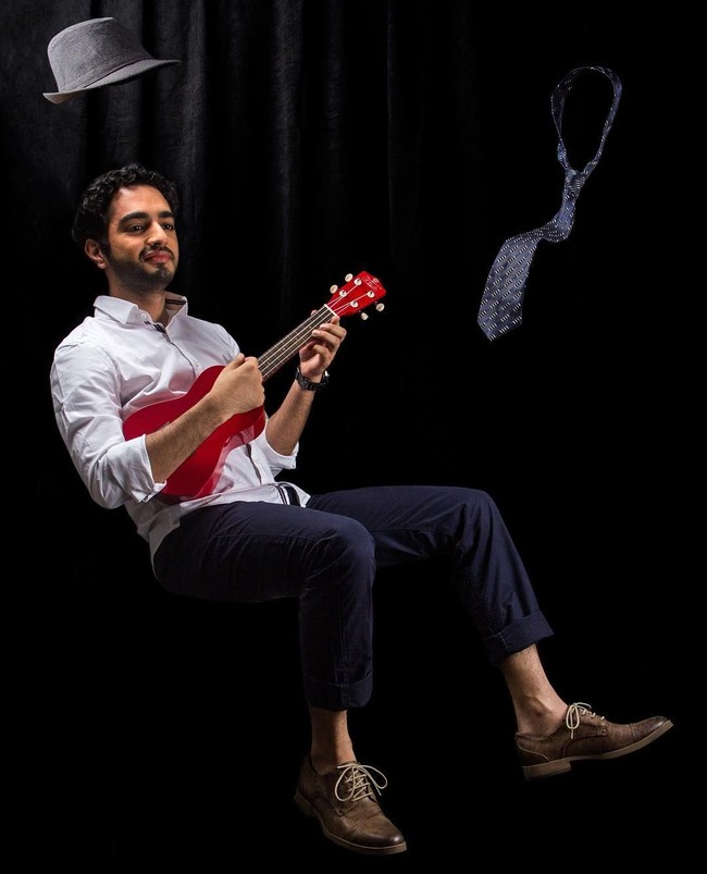  Pria kelahiran Mumbai ini juga pernah terlibat sebagai asisten direktur dalam memproduksi film. Parzaan juga memproduksi dan merilis Film Pendek berjudul Pocket Mummy dengan mitranya, Nitesh Ranglani (yang menyutradarai film) Foto: Instagram