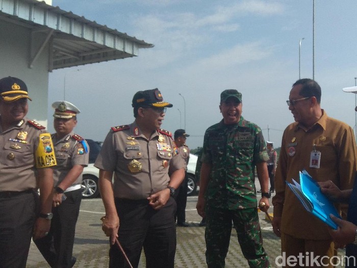 Kapolda dan Pangdam Cek Kesiapan Rest Area Tol Jombang-Kertosono