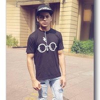 Siddharth mulai terjun di industri perfilman dan dikenal sejak dirinya membintangi film bertajuk Dhoom 3 pada 2013. Foto: Instagram