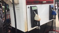 Pertamina juga telah melakukan uji tera nozzle Pertalite tersebut.