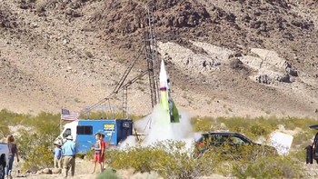 Mike sukses melakukan peluncuran di Gurun Mojave, California, Amerika Serikat. (Foto: Screenshot Youtube)