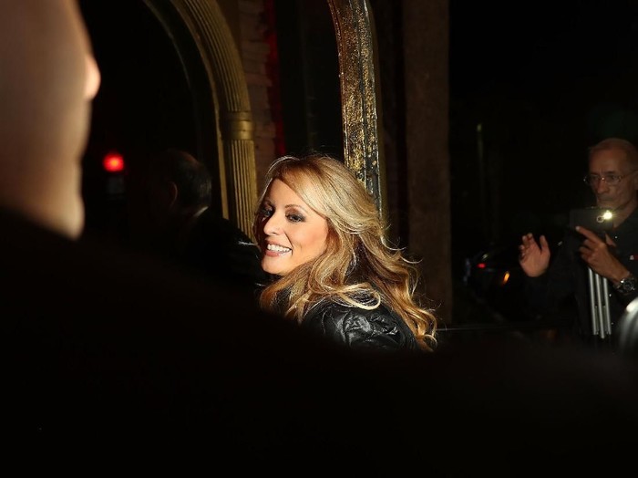 POMPANO BEACH, FL - MARCH 09:   The actress Stephanie Clifford, who uses the stage name Stormy Daniels, arrives to perform at the Solid Gold Fort Lauderdale strip club on March 9, 2018 in Pompano Beach, Florida. Stephanie Clifford who claims to have had an affair with President Trump has filed a suit against him in an attempt to nullify a nondisclosure deal with Trump attorney Michael Cohen days before Trumps 2016 presidential victory.  (Photo by Joe Raedle/Getty Images)