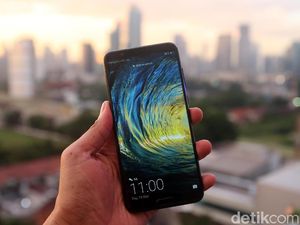 Honor View 10, Ponsel Premium Unggulkan Kecerdasan Buatan