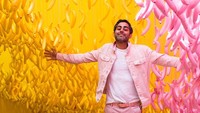 Foto: Di Museum of Ice Cream, New York ada ruangan yang bernama Banana Split. Isinya pisang berwarna pink dan kuning. Dari spot inilah Rabbit Town terinspirasi membuat spot selfie serupa. (@museumoficecream/Instagram)