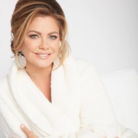 Tengoklah Kathy Ireland. Kathy sukses mencatatkan diri sebagai salah satu wanita terkaya dunia. Forbes melaporkan kekayaannya pada 2015 mencapai US$ 420 juta atau sekitar Rp 5,8 triliun. Foto: Instagram/Kathy Ireland