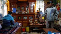 Sherpa pertama kali mendaki Everest pada usia 24 tahun tahun 1994 silam. (Foto: Dok. REUTERS/Navesh Chitrakar)