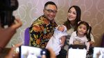 Potret Dr Reisa Broto Asmoro dan Putranya yang Baru Lahir